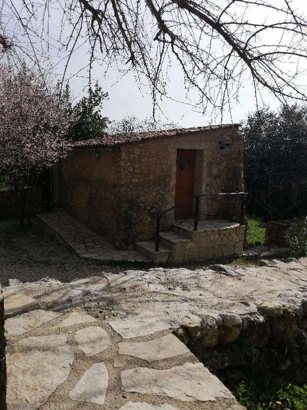 Domaine Des Bruguieres Villa Entrecasteaux Стая снимка