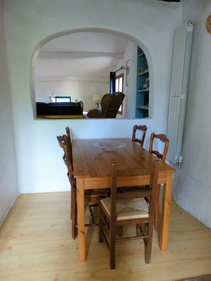 Domaine Des Bruguieres Villa Entrecasteaux Екстериор снимка
