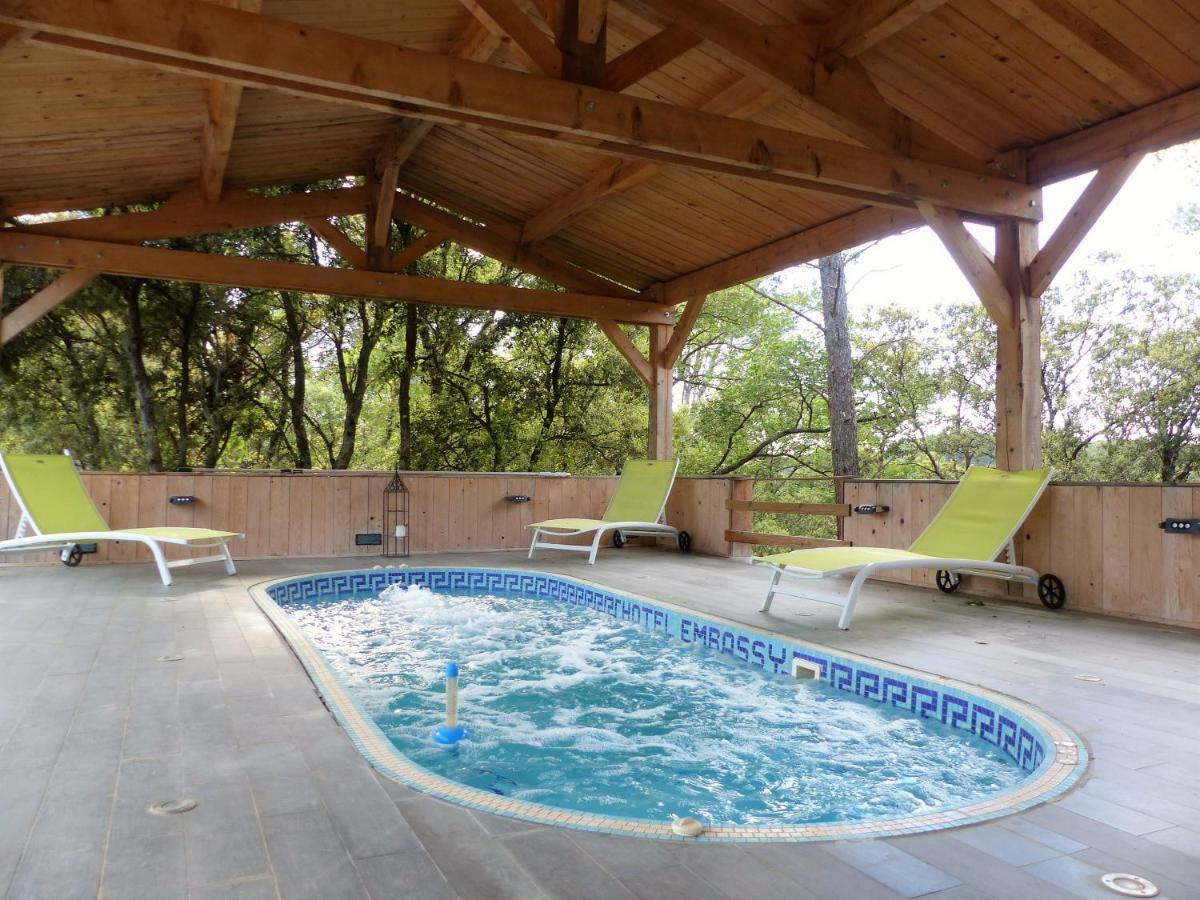 Domaine Des Bruguieres Villa Entrecasteaux Екстериор снимка