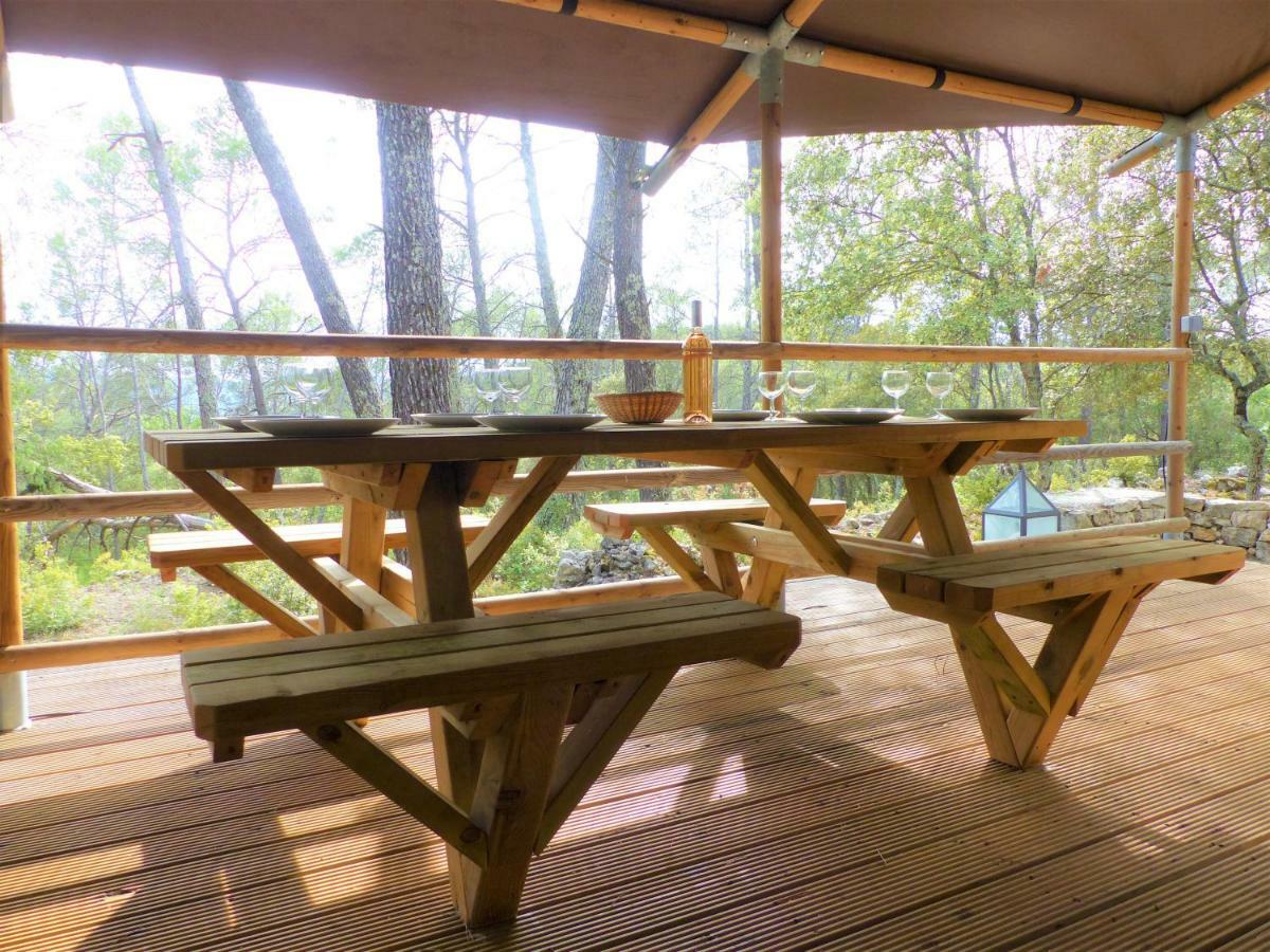 Domaine Des Bruguieres Villa Entrecasteaux Екстериор снимка